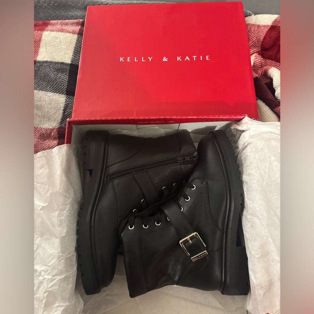 Kelly & Katie Arish Moto Bootie New